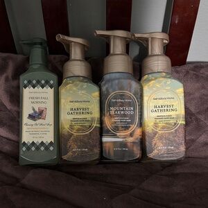 Bath & Body Works Autumn Soap Set - Green, Brown, Cream